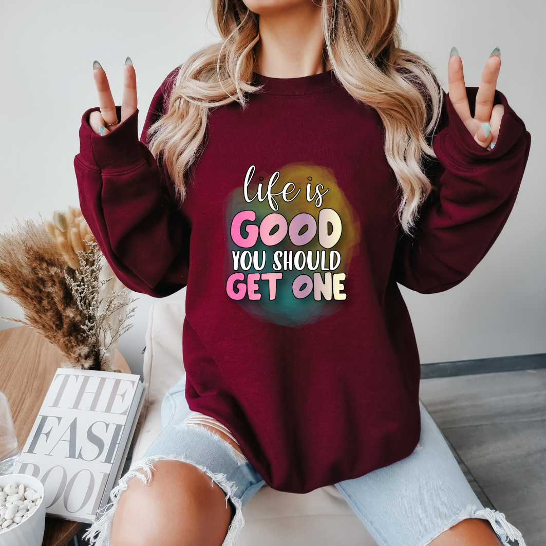 Life is Good- Sudadera de cuello redondo (rojo oscuro)